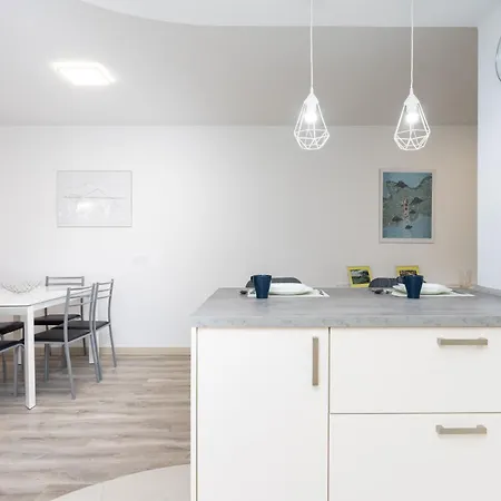 Isla De Sol Appartement *
